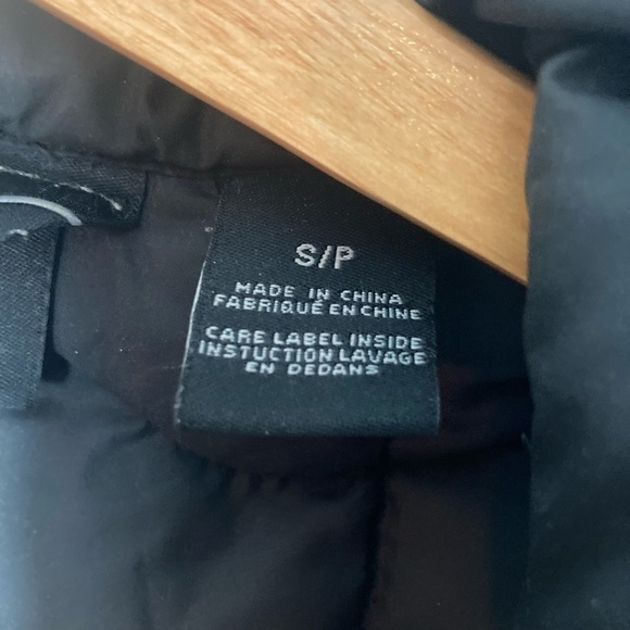 Marmot 800 FILL Womens Small Goose down filled puffer vest black zipper pockets - Picture 5 of 10